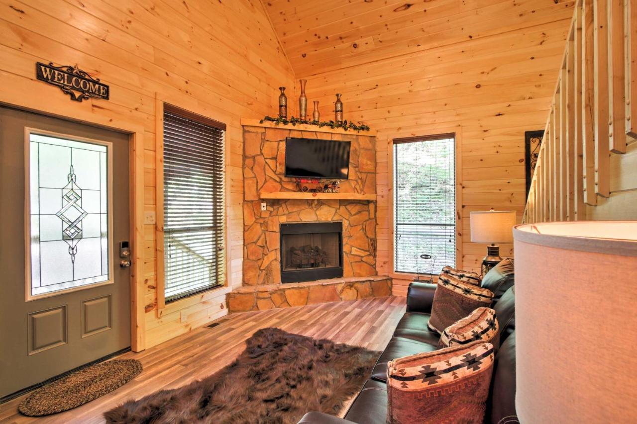 Gatlinburg Cabin With Hot Tub 5 Mi To Downtown Dış mekan fotoğraf