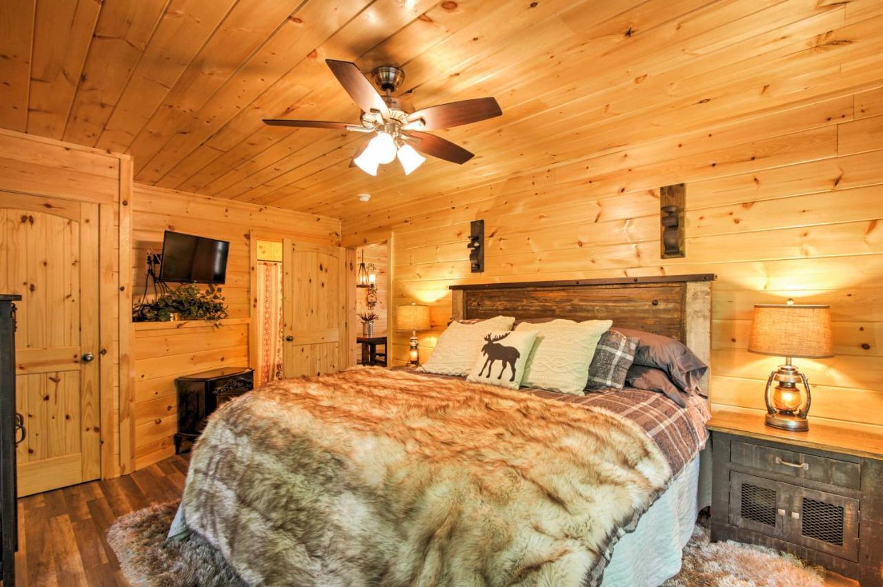 Gatlinburg Cabin With Hot Tub 5 Mi To Downtown Dış mekan fotoğraf